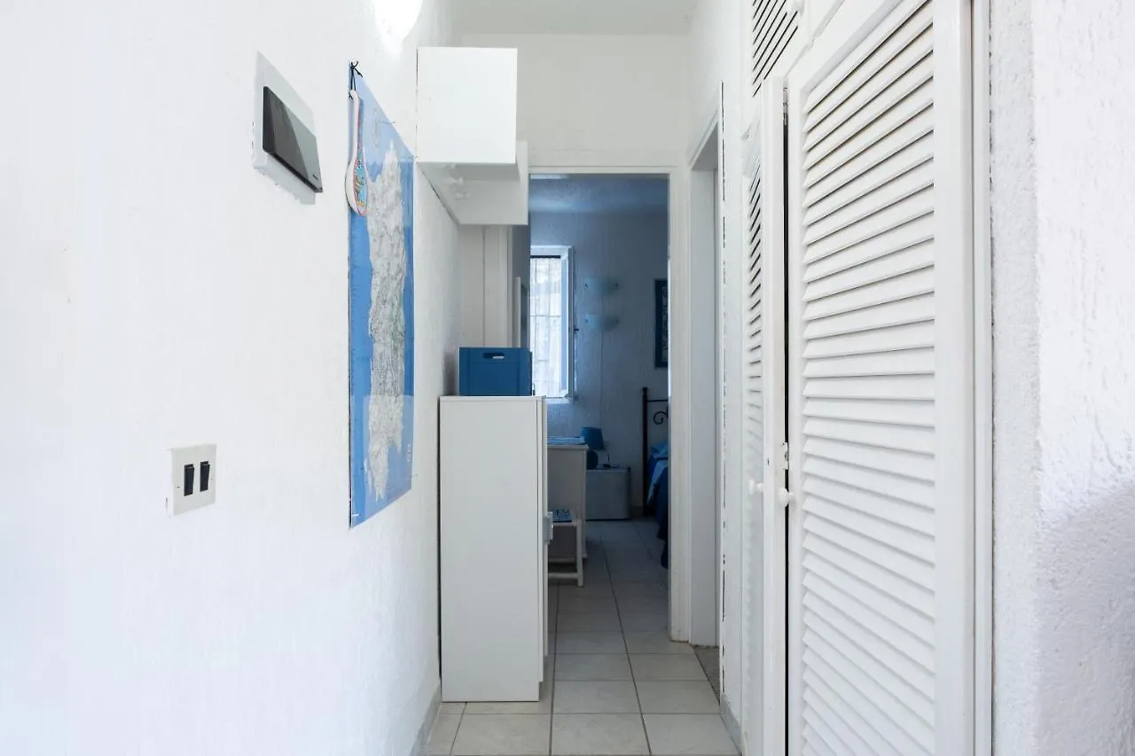 Apartment Golfo Aranci-Appartamento Dalia 1 A 30M Dal Mare