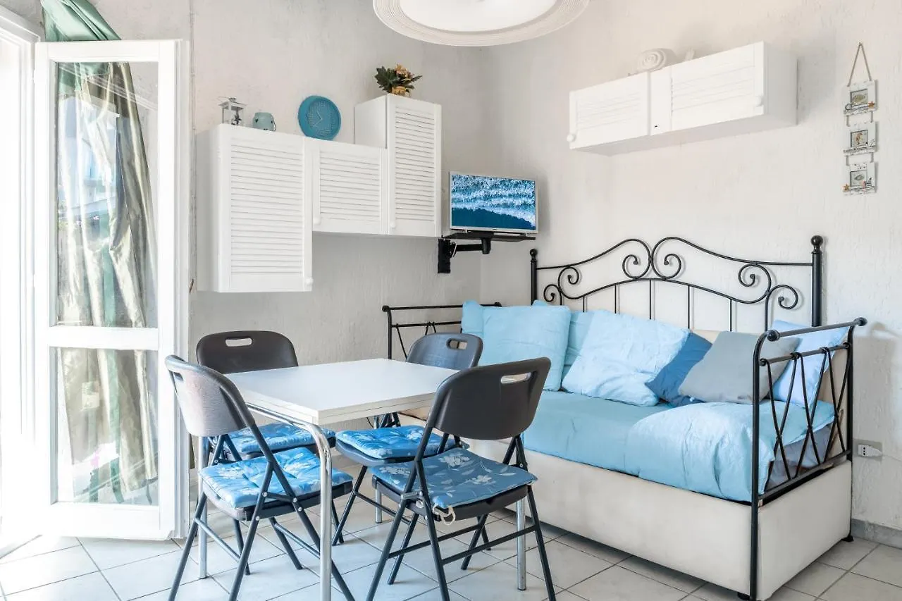Apartment Golfo Aranci-Appartamento Dalia 1 A 30M Dal Mare Italy